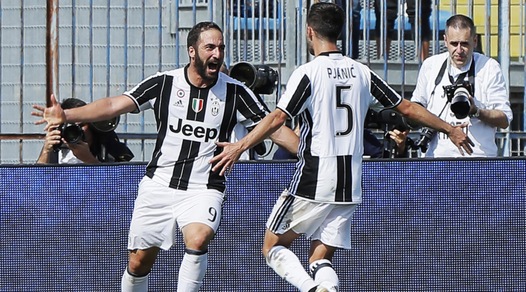 Serie A, Empoli-Juventus 0-3: festa Allegri con Dybala e Higuain
