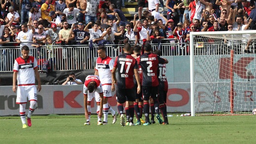 Cagliari-Crotone 2-1: ci pensano Di Gennaro e Padoin