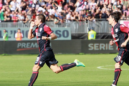 Serie A: Genoa e Cagliari ok. Pari tra Samp e Palermo