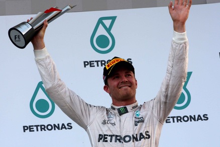 F1, Rosberg vola: il mondiale a 1,53