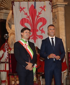 Batistuta: «Amo la Fiorentina, quando passai alla Roma mi sono sentito malissimo»