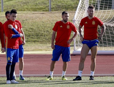 Callejon, Morata e gli altri a lavoro: la Spagna si prepara per la sfida all'Italia