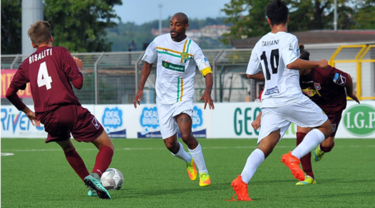 Lega Pro, il Como vince all'ultimo: Pontedera battuto 3-1