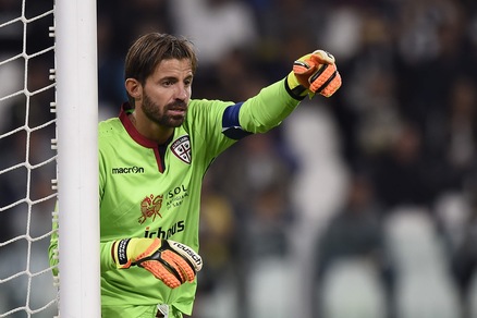 Serie A Cagliari, Storari è il tuo superman