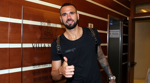 Castan, look da rocker per la Sampdoria