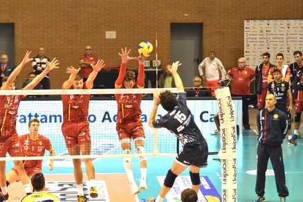 Volley: Superlega, Ravenna la spunta su Latina all'ultimo guizzo