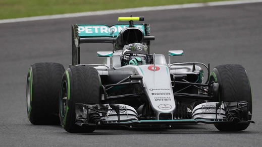 F1 Giappone: Rosberg in pole, in quota sorpassa Hamilton