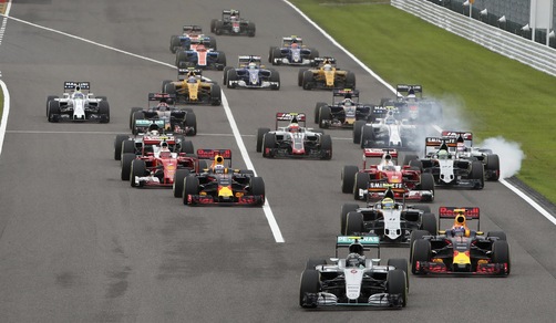 F1, Giappone: Mercedes ritira protesta contro Verstappen