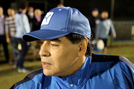 Lazio, Maradona canta l'inno biancoceleste