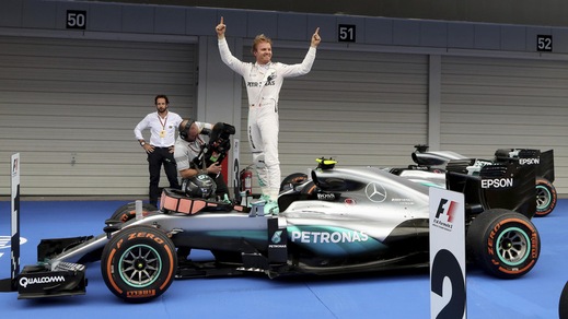 F1, per il team Mercedes 24,7 milioni di perdite nel 2015