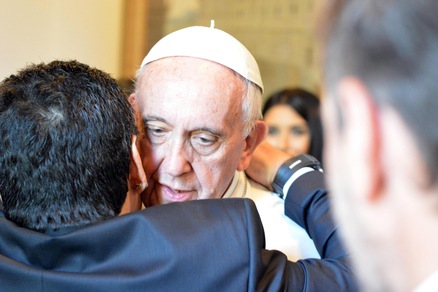 Uniti per la Pace: Maradona, Ronaldinho e tutti gli altri campioni in udienza da Papa Francesco