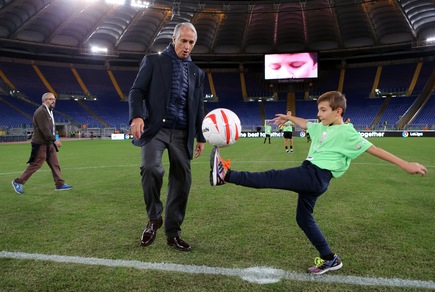 Uniti per la Pace: anche Malagò all'Olimpico per il Papa