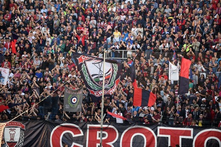 Serie A Crotone, a rischio l'esordio allo Scida