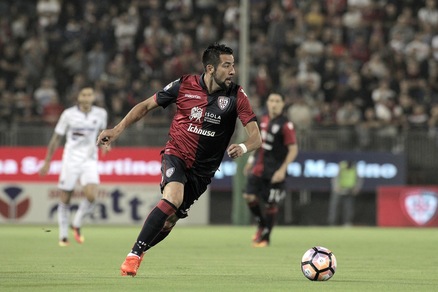 Serie A Cagliari, Isla subito al lavoro con il gruppo