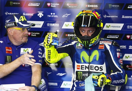MotoGp, Rossi: «Siamo veloci, ma è stata una brutta stagione»