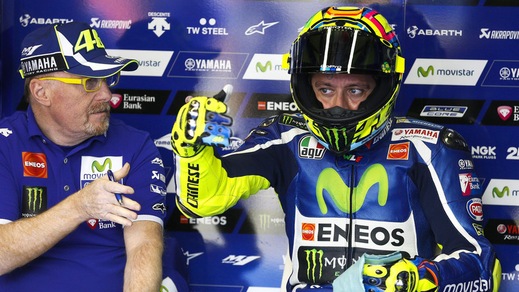 MotoGp, Rossi: «Siamo veloci, ma è stata una brutta stagione»