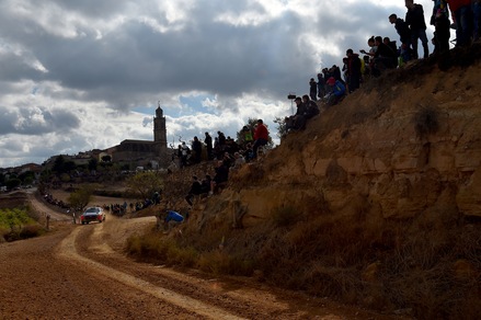 WRC, Sordo primo a sorpresa in Spagna