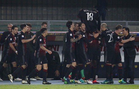 Milan: Niang e il gol contro il Chievo dedicato a Montolivo, le immagini