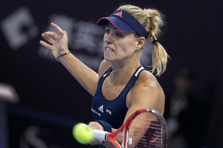 Tennis, classifica Wta: Kerber al comando, Vinci 16ª e Errani 48ª