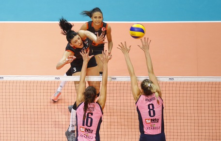 Volley: Mondiale per Club, la Pomì si inchina all' Eczacibasi