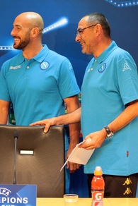 Champions League Napoli, Sarri e Reina sorridenti in conferenza