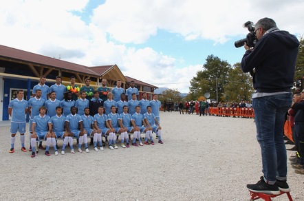 La Lazio ad Amatrice, Lotito: «Qui per portare il sorriso e futuro». Il sindaco: «Grazie!»