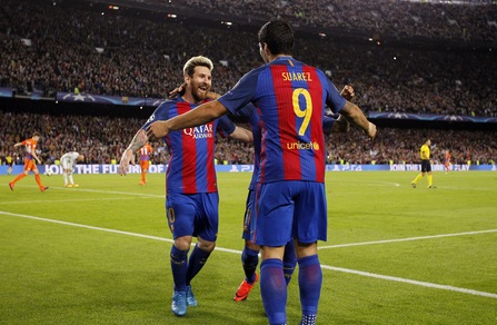 Champions League, i risultati: tris di Messi, il Barça travolge il City