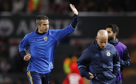 Europa League: Van Persie torna all'Old Trafford, il saluto ai suoi ex tifosi