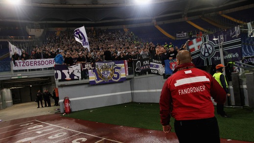 Austria Vienna, i tifosi austriaci scatenati all'Olimpico