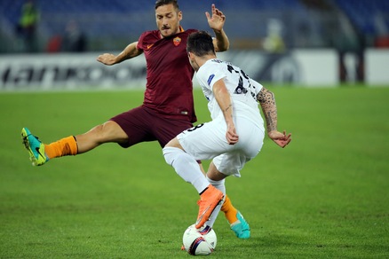 Europa League, Roma-Austria Vienna 3-3: i giallorossi buttano via due punti
