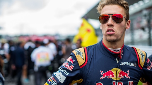 F1, Toro Rosso conferma: Kvyat e Sainz insieme anche nel 2017