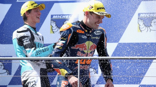 Moto3: Binder vince Australia, Locatelli secondo