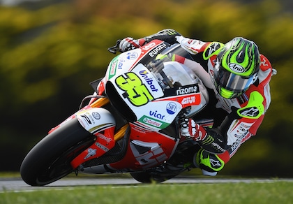 MotoGp: in Australia vince Crutchlow! Capolavoro Rossi, è secondo