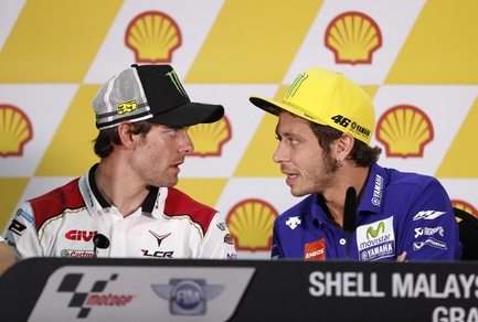 MotoGp, in pista per le libere a Sepang