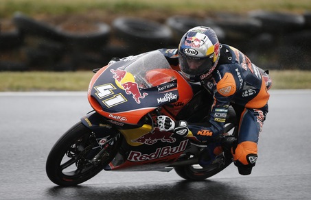 Moto3 Malesia, Binder va in pole