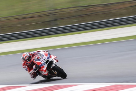 MotoGp Malesia, Dovizioso: «Strategia strana, ho fatto una pole doppia»