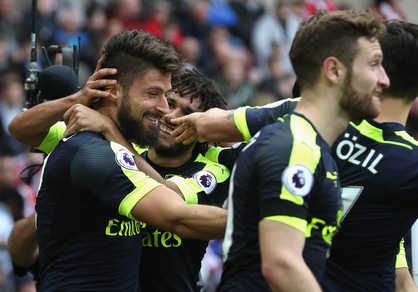 Sunderland-Arsenal 1-4: Sanchez-Giroud show, Gunners al comando della Premier League