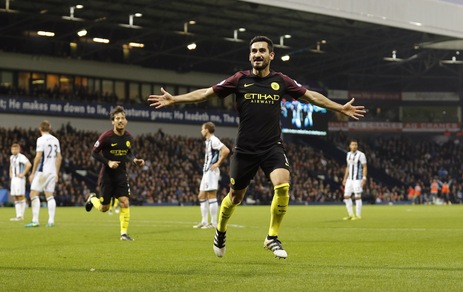 Premier League: Crystal Palace-Liverpool 2-4; vince il Manchester City; pareggia lo United