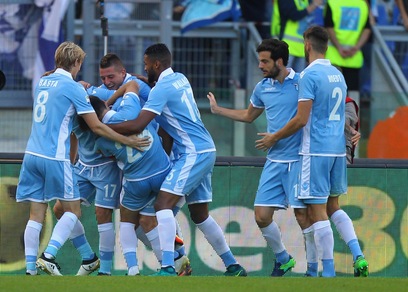 Risultati Serie A: Lazio e Milan ok contro Sassuolo e Pescara, prima vittoria per il Crotone
