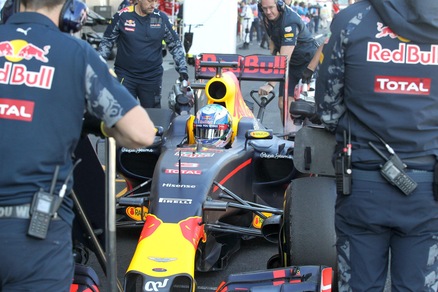 F1 Messico, Ricciardo: «Seconda fila è una buona opportunità»