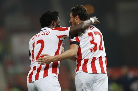 Premier, lo Stoke vince ancora: sconfitto anche lo Swansea