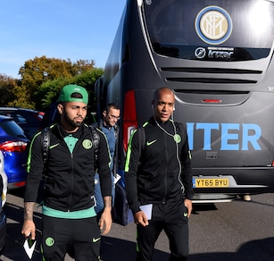 Europa League, le foto dell'arrivo dell'Inter di Vecchi a Southampton