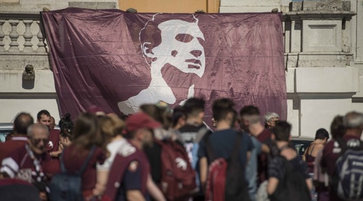 Coni, Collare d'Oro assegnato al Torino e a Gigi Riva