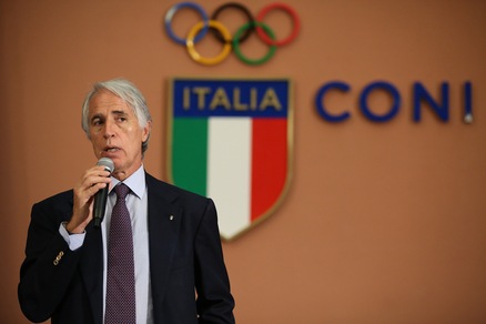 Novità assoluta per il Coni: la Giunta si tiene a Napoli