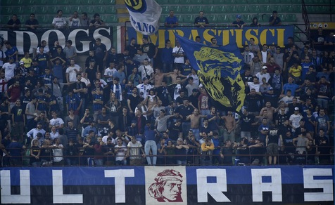 Serie A Inter, San Siro scotta: tifosi scatenati, Inter sfiduciata