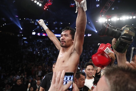 Boxe, Pacquiao torna e si riprende il titolo dei pesi welter