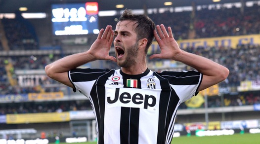 Serie A, Chievo-Juventus 1-2: Mandzukic e la meraviglia di Pjanic