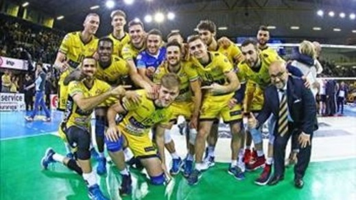 Volley: Superlega, Perugia toglie un punto alla Lube, Modena sola in testa