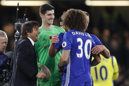 Premier, Conte vince ancora: quota dimezzata sul trionfo Blues