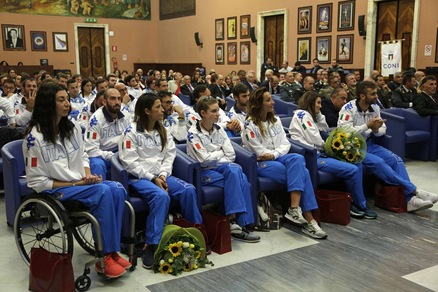 Scherma, sfilata degli azzurri al Coni: «Norcia nel cuore»